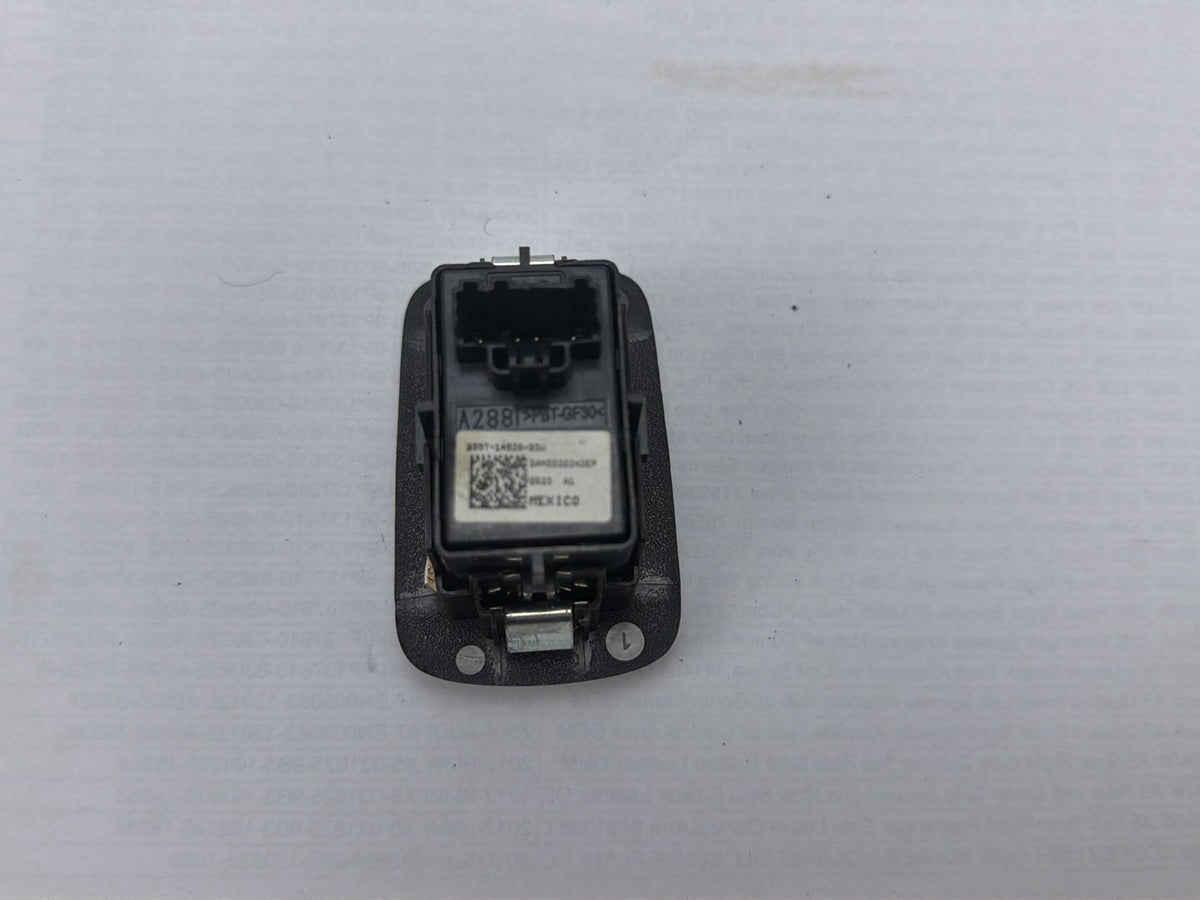 2011-2015 Ford Explorer Right Front Window Switch OEM