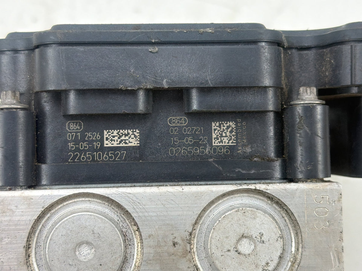2014-2015 Nissan Altima Anti-lock Brake Abs Pump Module 0265956096 OEM