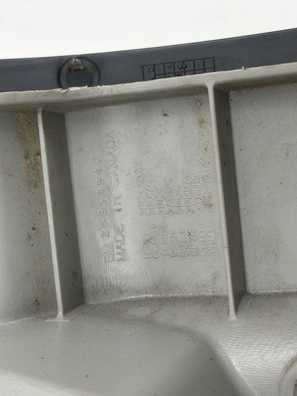 2008-2012 Buick Enclave Rear Right Side Outer Tail Light Assembly 25954942 OEM