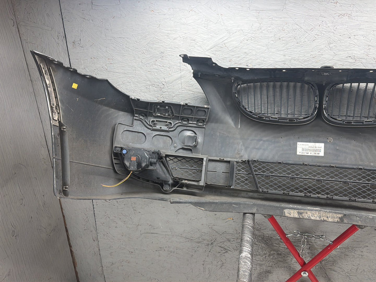2008-2010 BMW 528i E60 Front Bumper Cover Panel w/ Grille & Fog Fog Lights OEM