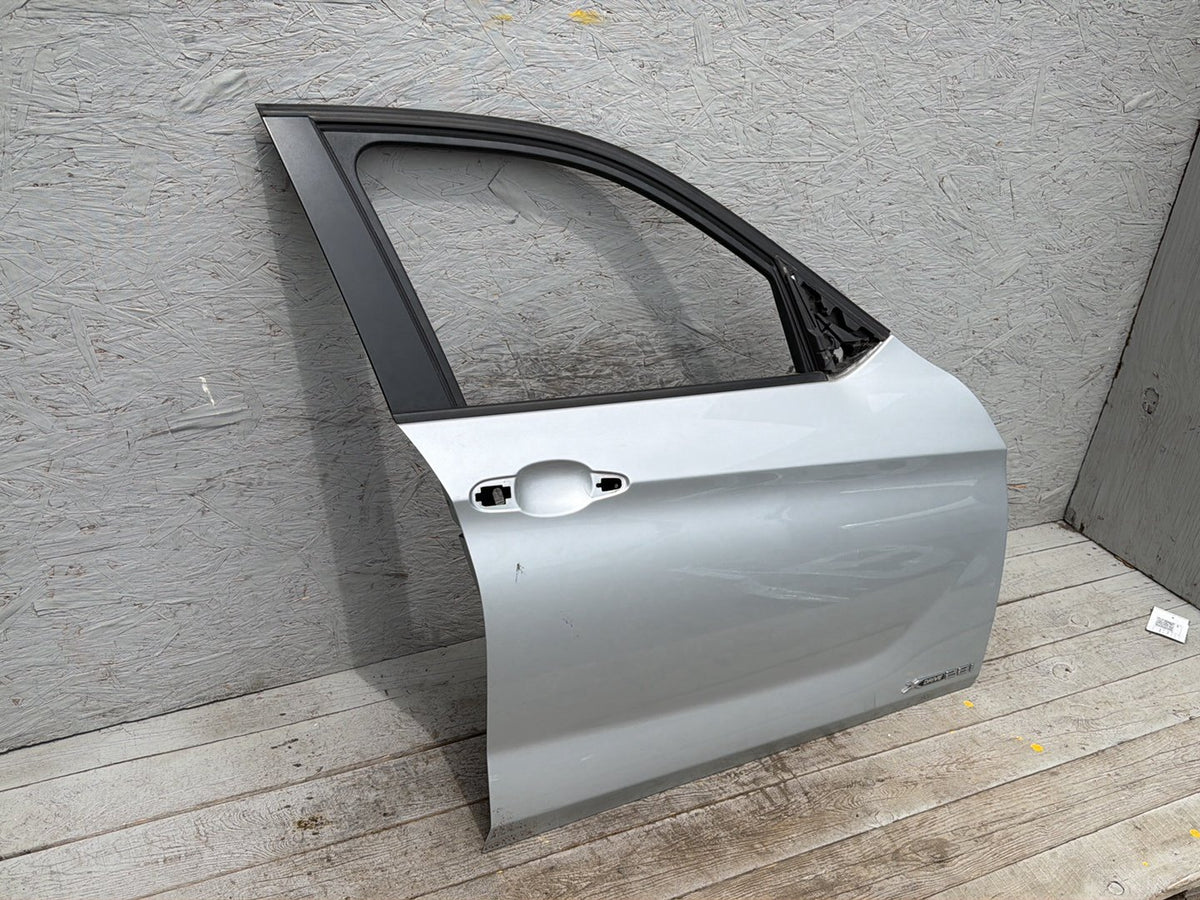 2014 BMW X1 E84 SUV Right Front Door OEM
