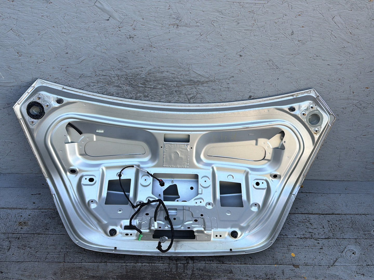 2015-2019 Jaguar XJ X351 Rear Trunk Lid AW93-401A30-AB OEM