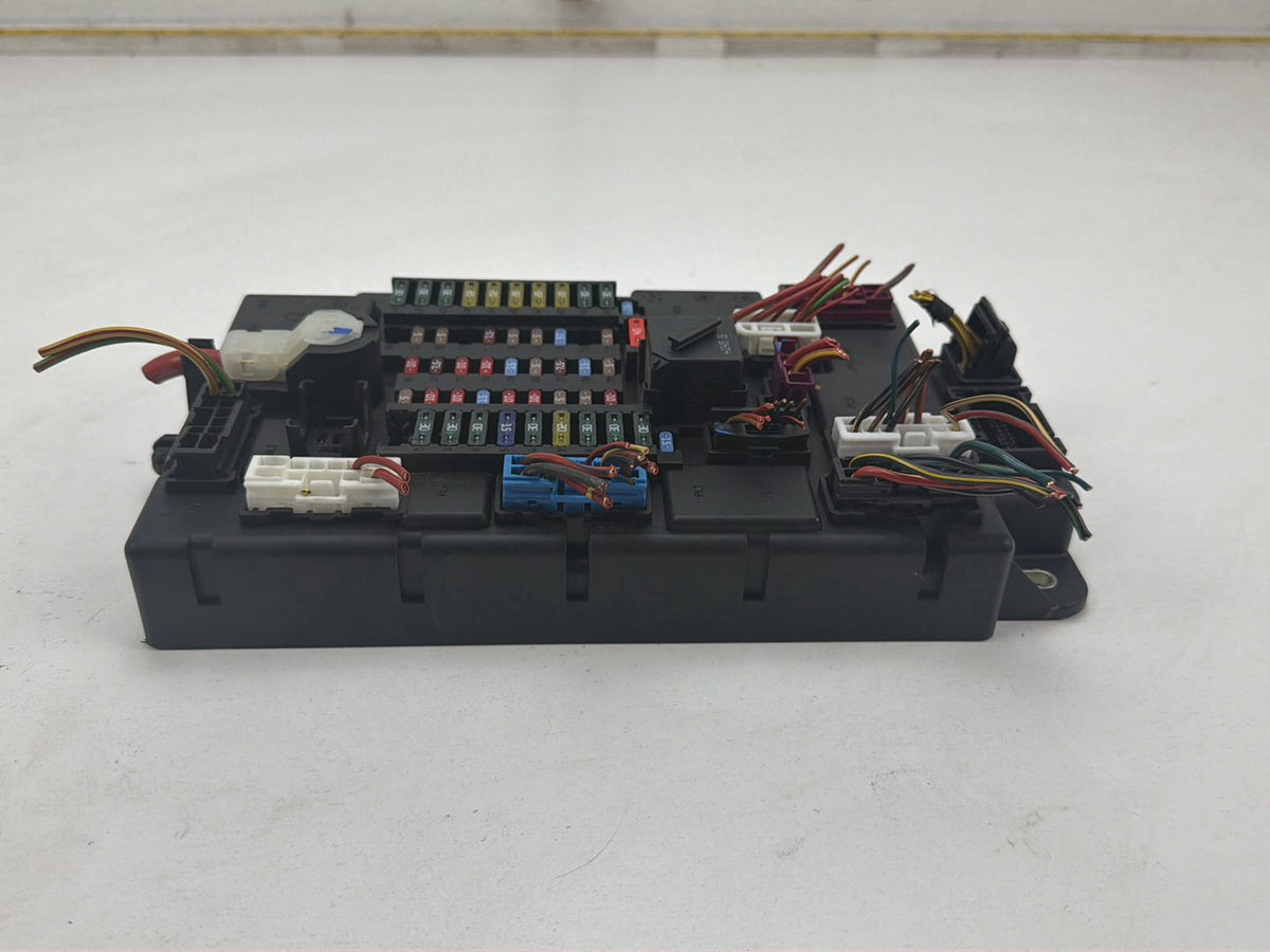 2011-2016 Mini Countryman Cooper S Interior Junction Fuse Box BCM OEM