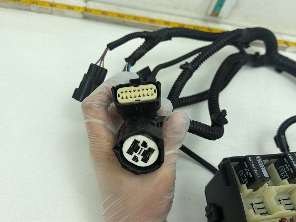 2012-2014 Ford Focus MK2 Engine Compartment Fuse Box With Wiring Harness OEM