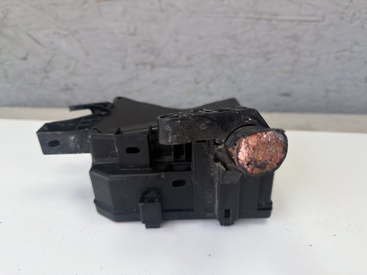 2013-2019 Nissan Sentra - Fuse Relay Box Module 284B7-3RA3E OEM