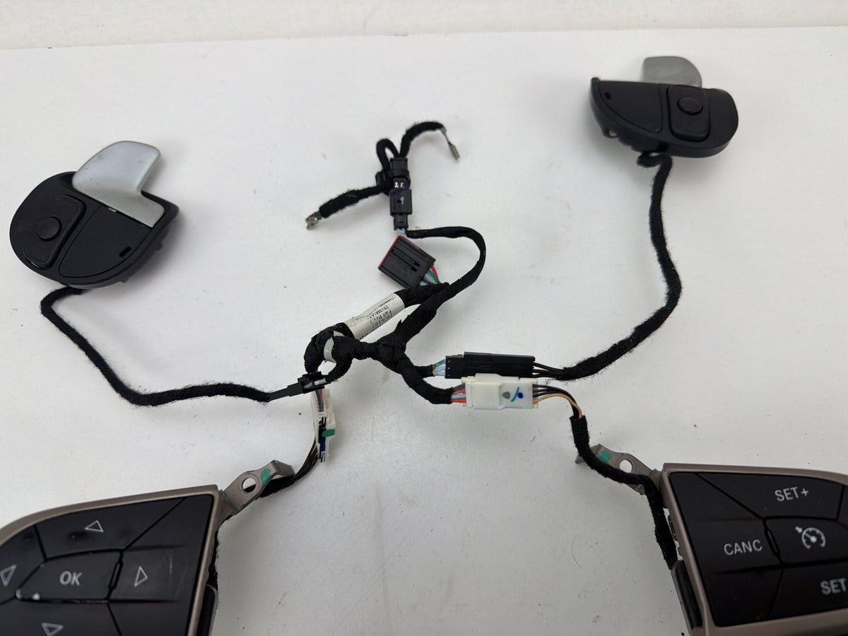 2014-2021 Jeep Grand Cherokee Steering Wheel Switches Radio Cruise Buttons OEM