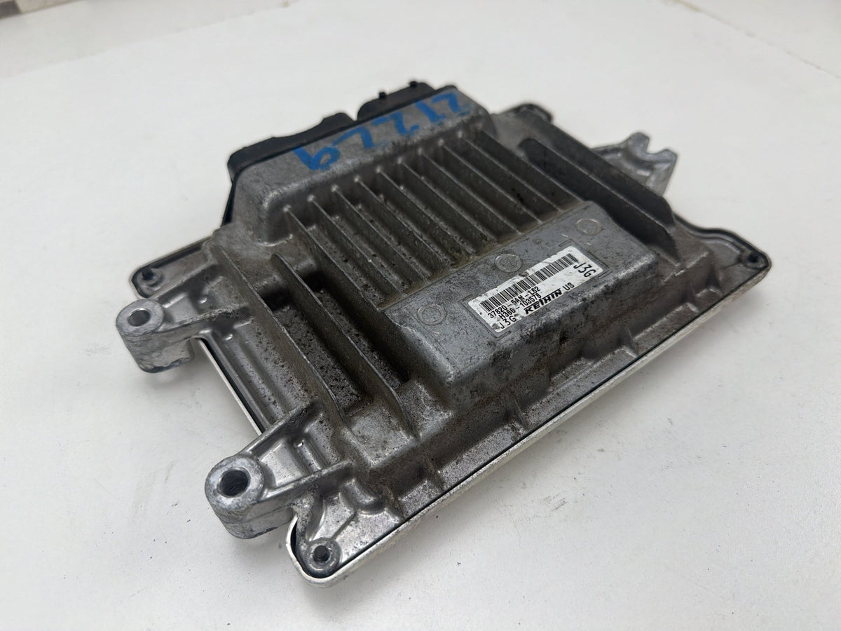 2016-2018 Honda Civic Engine Computer/ ECU Contorl Module 37820-5AN-L62 OEM