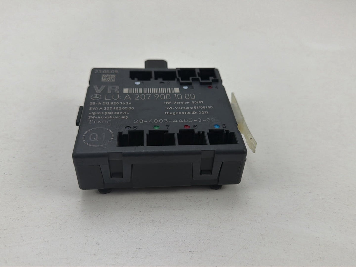 2010-2013 Mercedes-Benz E-Class-Front Right Door Control Module A2079001000 OEM