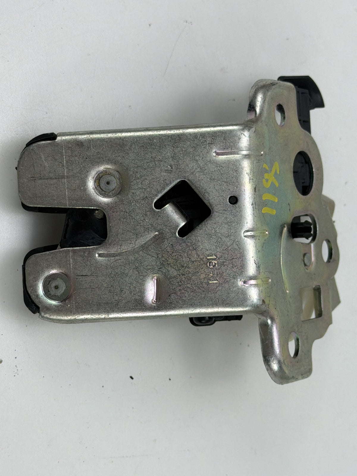 2012-2018 Audi A7 4G Rear Tailgate Trunk Lid Lock Actuator Latch 8K9827505A OEM