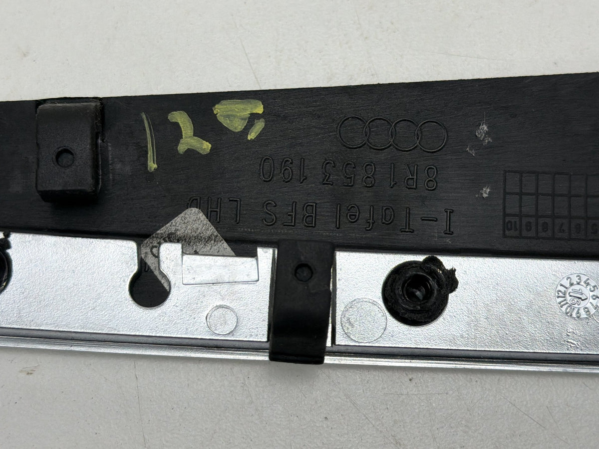 2013-2017 Audi Q5 Front Right Passenger Side Dash Trim Molding 8R1853190 OEM