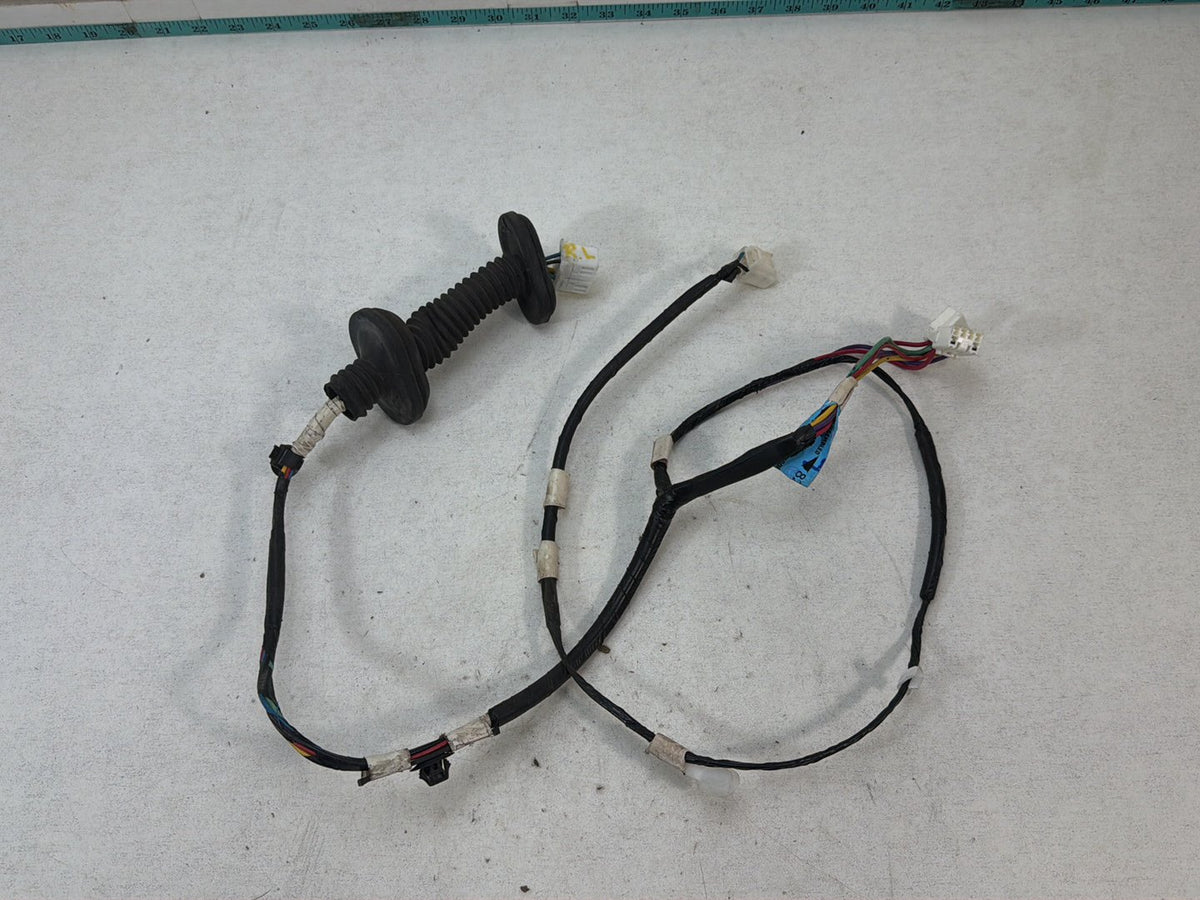2007-2011 Toyota Camry Rear Left Driver Side Door Wiring Harness 8215406300C OEM