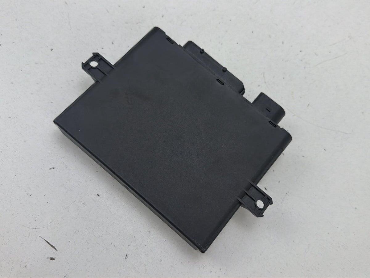2008-2010 Porsche Cayenne Keyless Entry Immobilizer Module 3D0909139C OEM