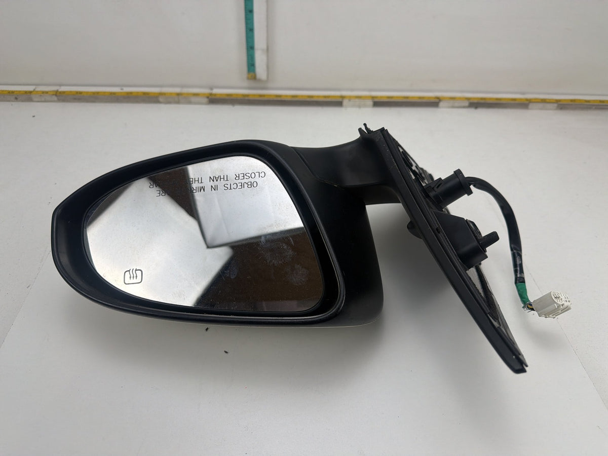 2014-2019 Toyota Corolla Front Right Passenger Side Door Mirror 87910-02F70 OEM