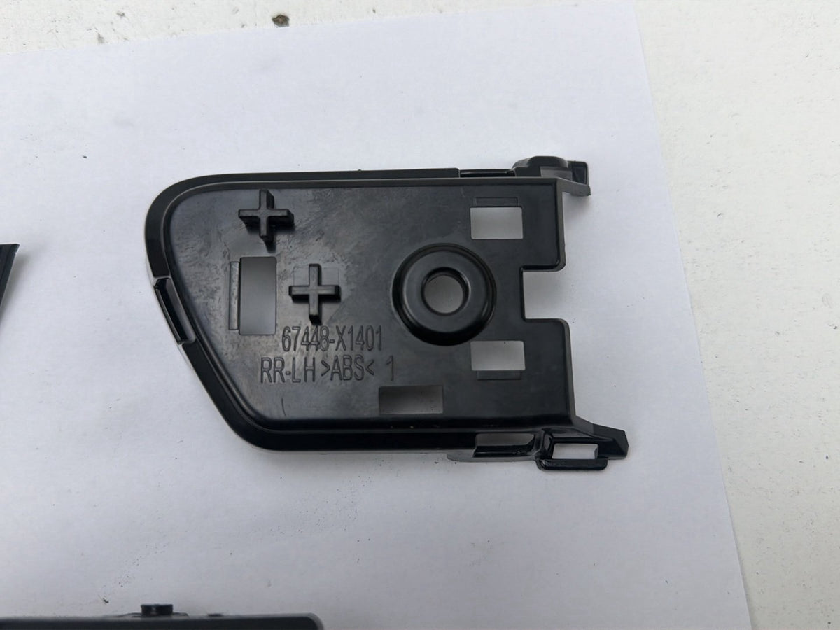 2015-2017 Toyota Camry Rear Left Driver Side Interior Door Handle w/ Cover OEM