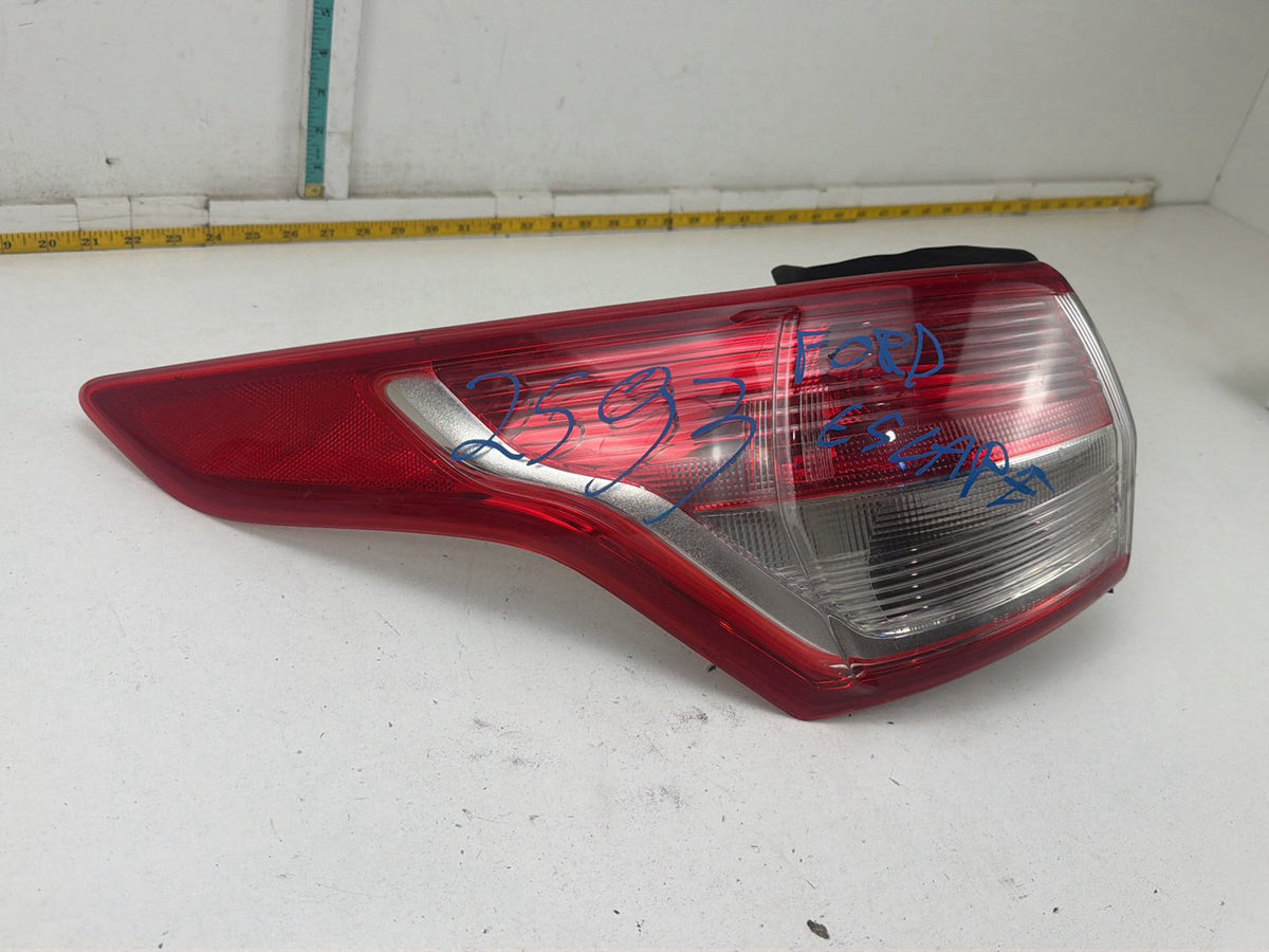 2013-2016 Ford Escape Left Side Outer Quarter Panel Tail Light CJ5Z-13405-B OEM