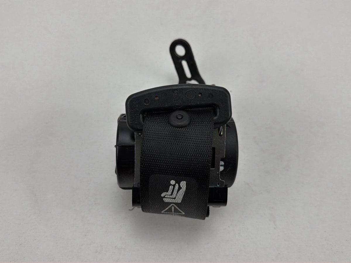 2011-2014 BMW X1 E84 Right Rear Seat Belt Retractor 608201000D OEM