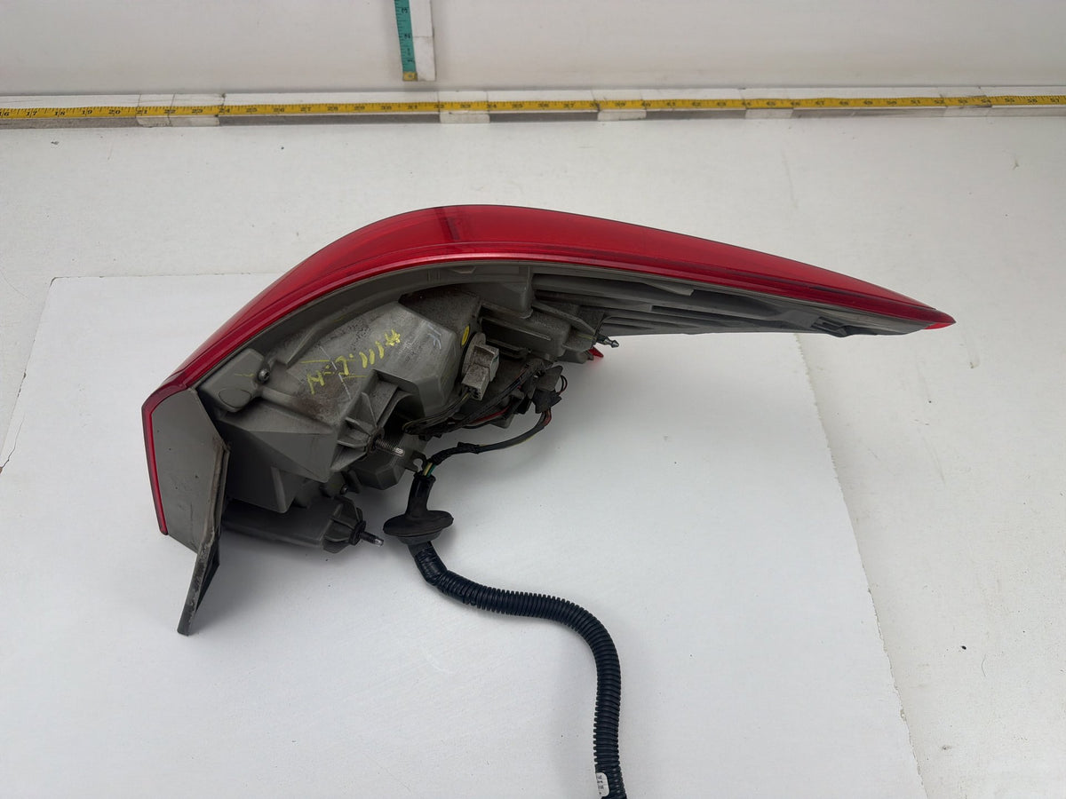 2016-2019 Nissan Sentra Rear Left Quarter Panel Mounted Outer Tail Light OEM