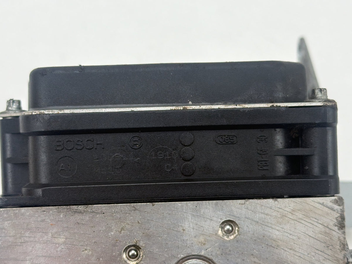 2009-2011 BMW 335i xDrive ABS Pump Anti-Lock Brake Pump 6768550, 6780161 OEM