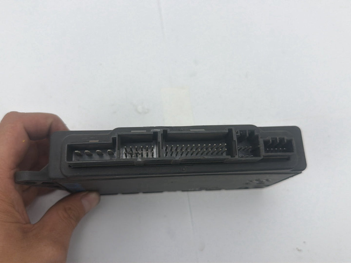 2003-2007 Cadillac CTS Front Door Control Module 25767164 OEM