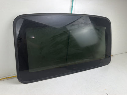 2017-2020 Toyota Sienna Front Overhead Moonroof Sunroof Glass 43R-001390 OEM