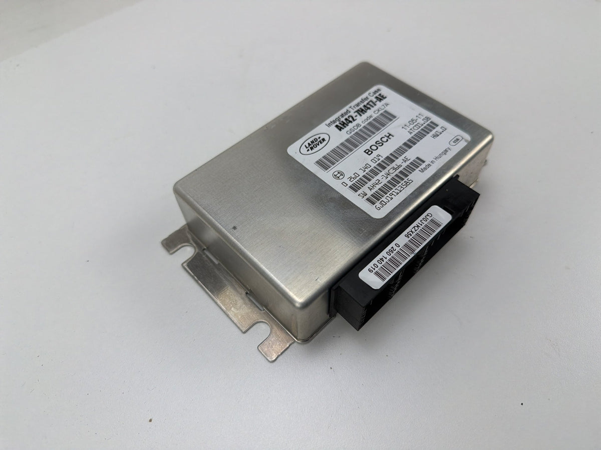 2010-2013 Land Rover Range Rover Transfer Case Control Module ECU OEM