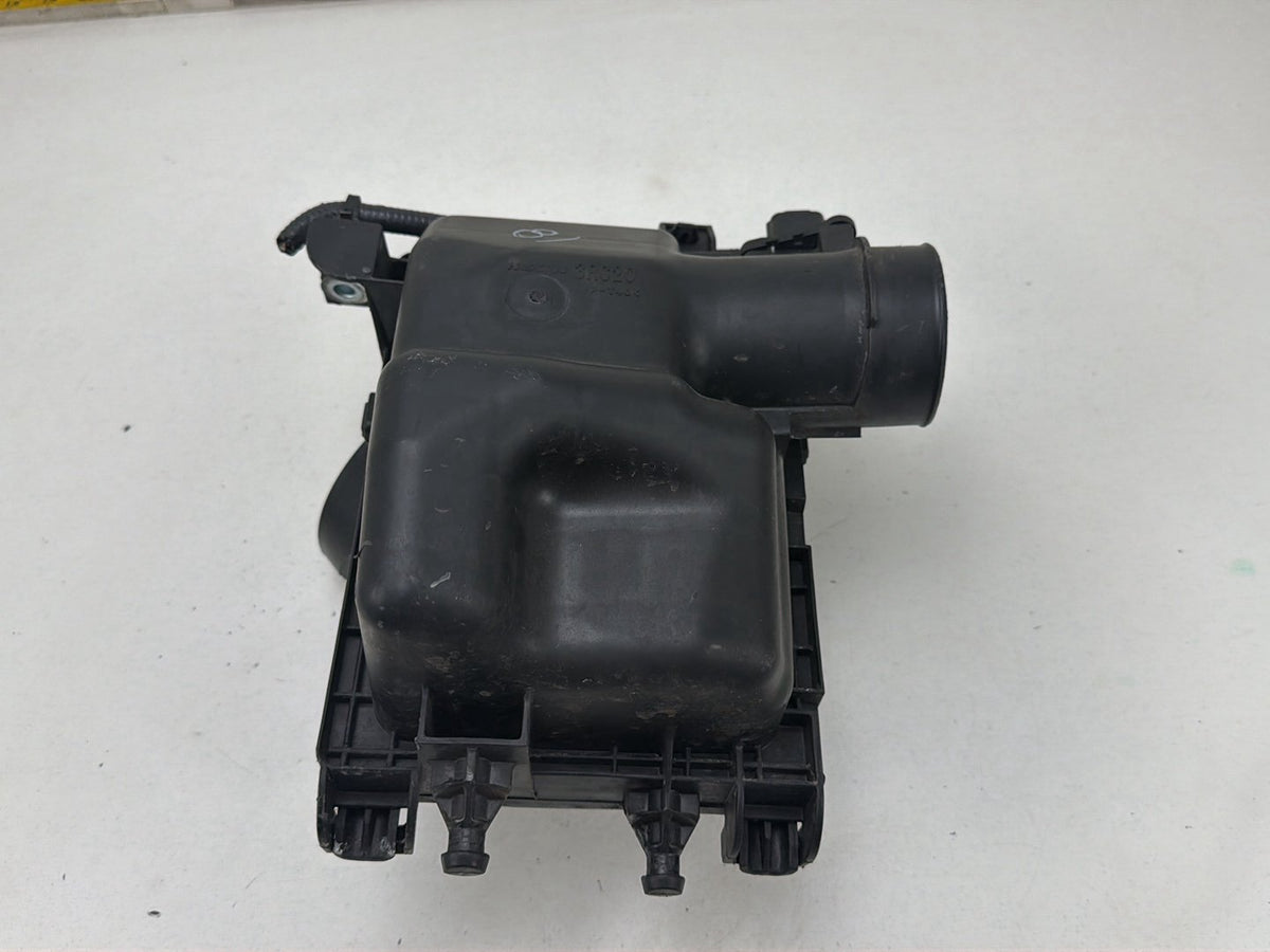 2013-2019 Nissan Sentra Air Intake Cleaner Filter Housing Box 3RC20 OEM