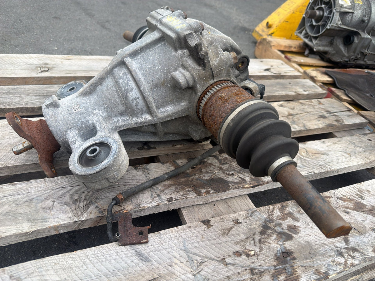 2014-2020 Infiniti Q50 AWD Rear Differential Axle Carrier Assembly OEM