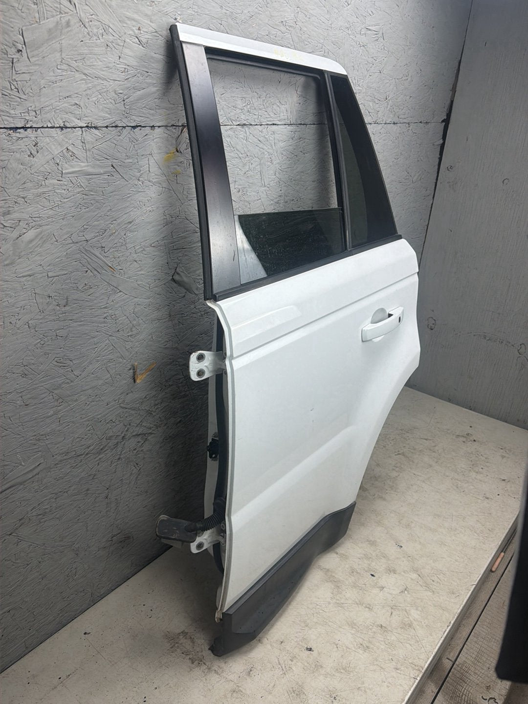 2010-2013 Land Rover Range Rover Sport Left Rear Driver Side Door Shell OEM