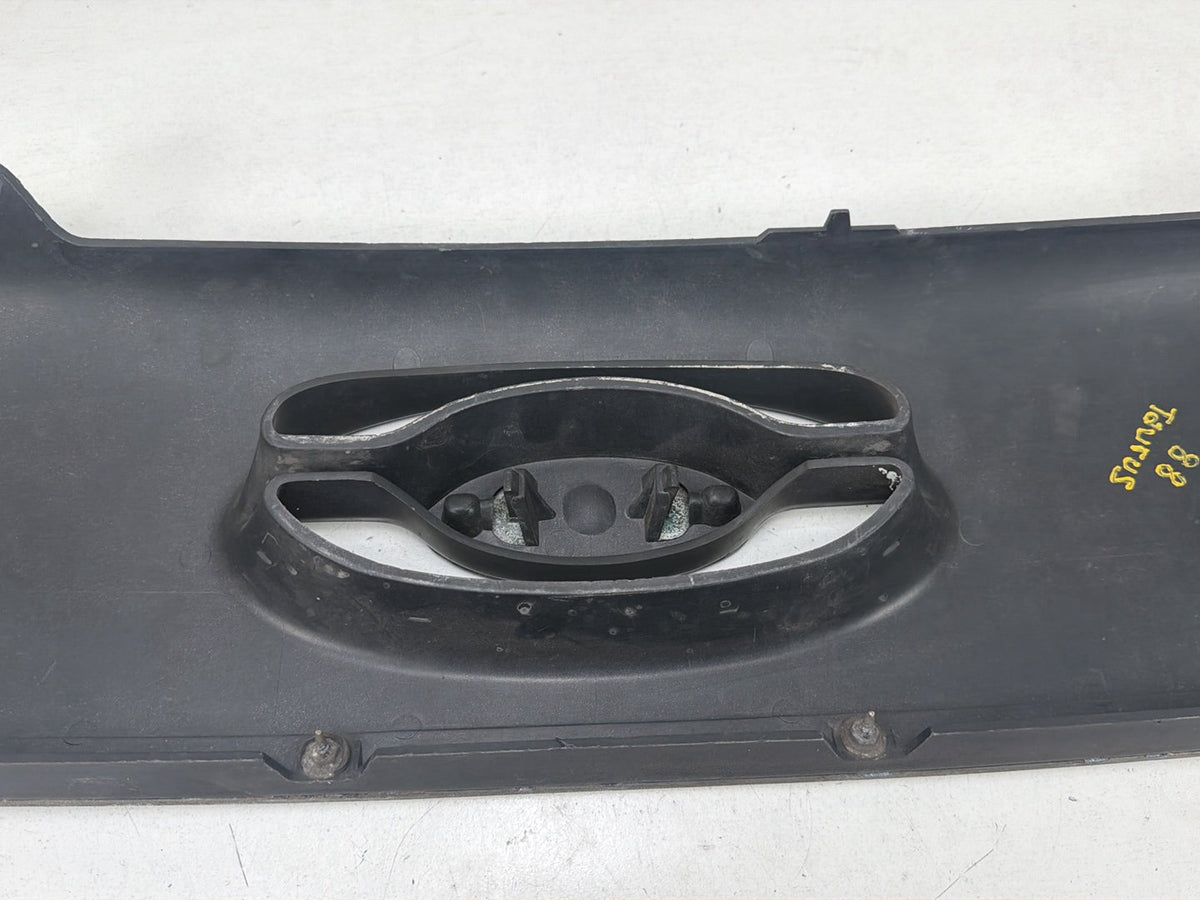 1986-1989 Ford Taurus Rear Trunk Lid Finish Panel Trim Emblem Moulding OEM