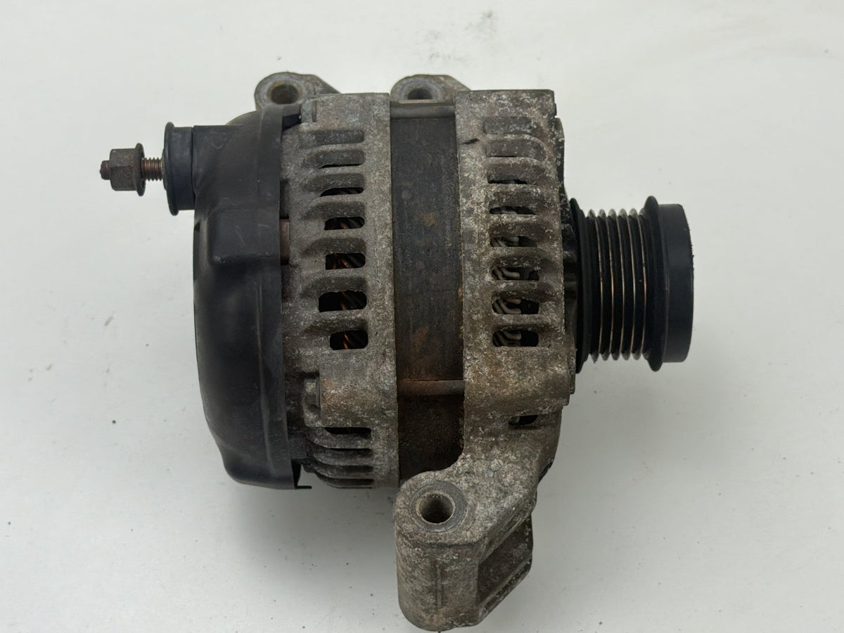2011-2015 Jeep Grand Cherokee 3.6L 168K Engine Alternator Generator OEM