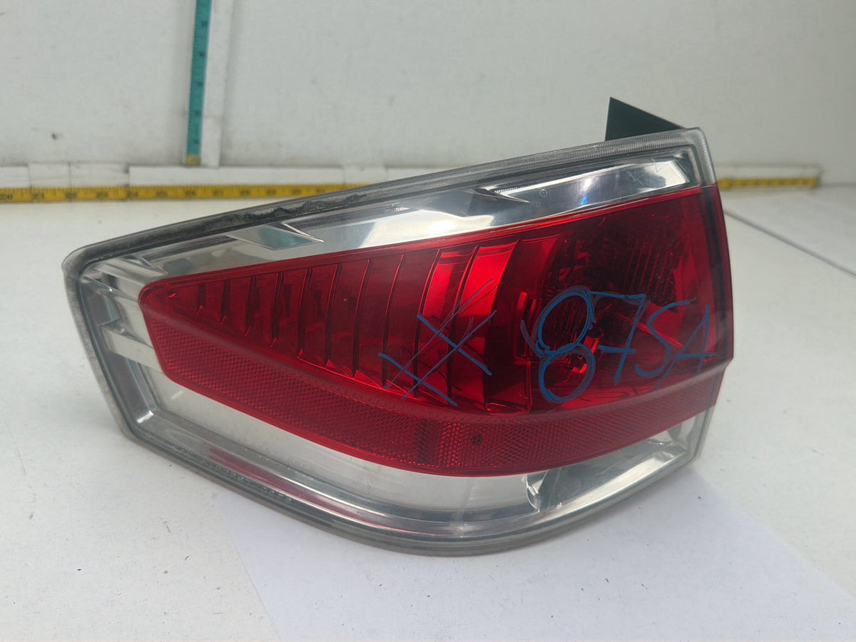 2008-2011 Ford Focus Rear Left Driver Side Tail Light Brake Lamp 44ZH1965 OEM