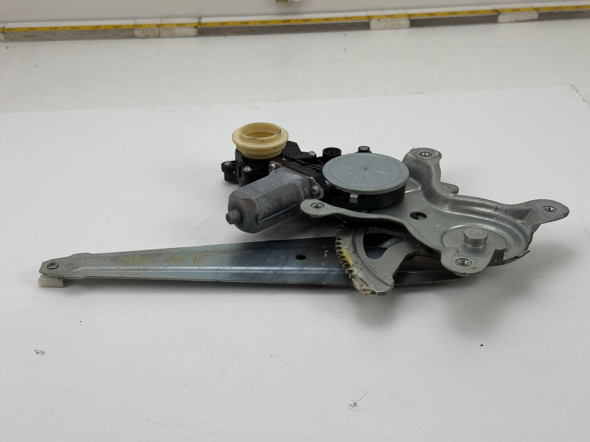 2007-2012 Lexus ES350 V40 - Right Rear Window Regulator/Motor 85702-33010 OEM
