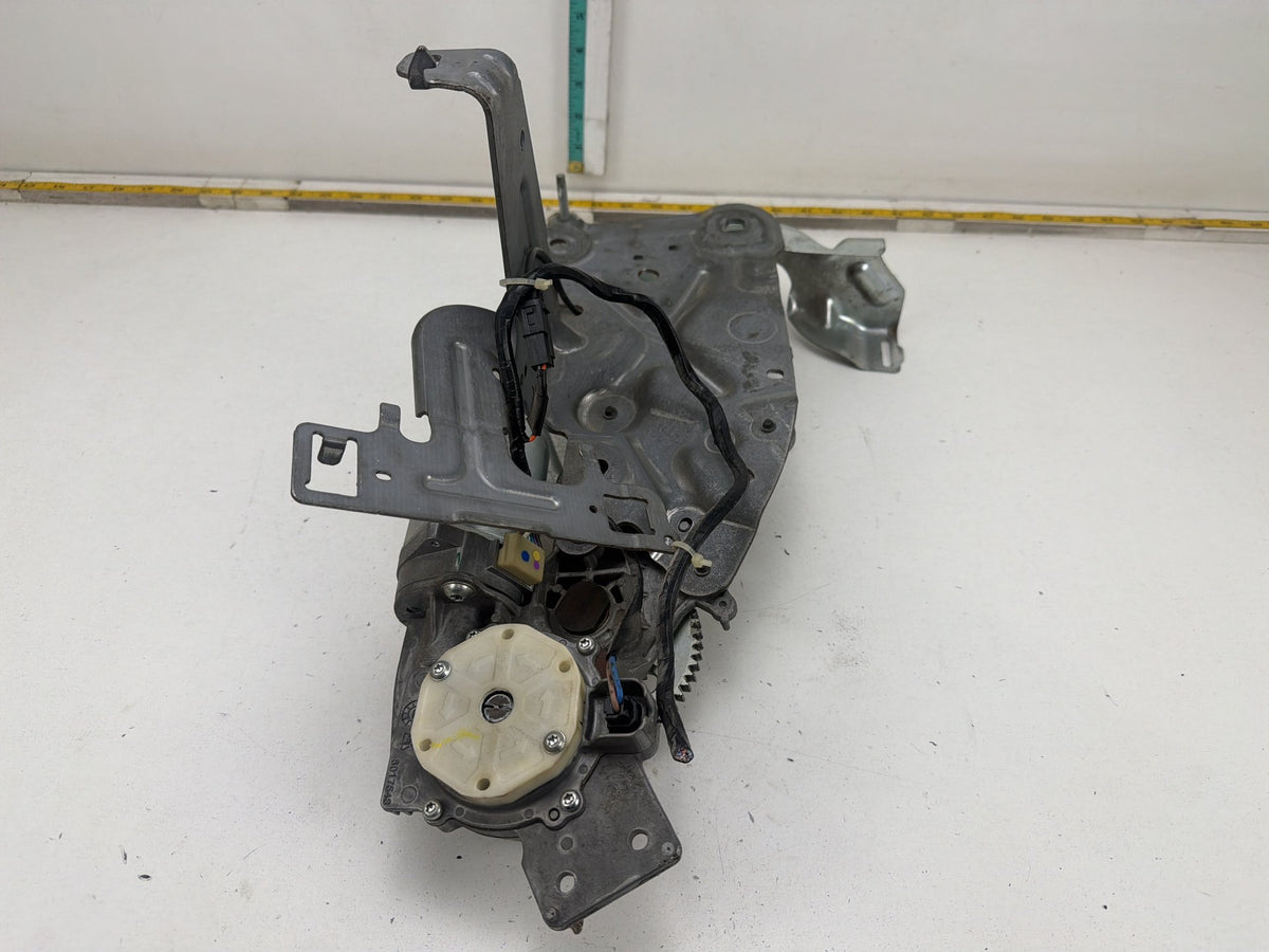 2007-2012 GMC Yukon Power Liftgate Tailgate Motor 3017542 OEM