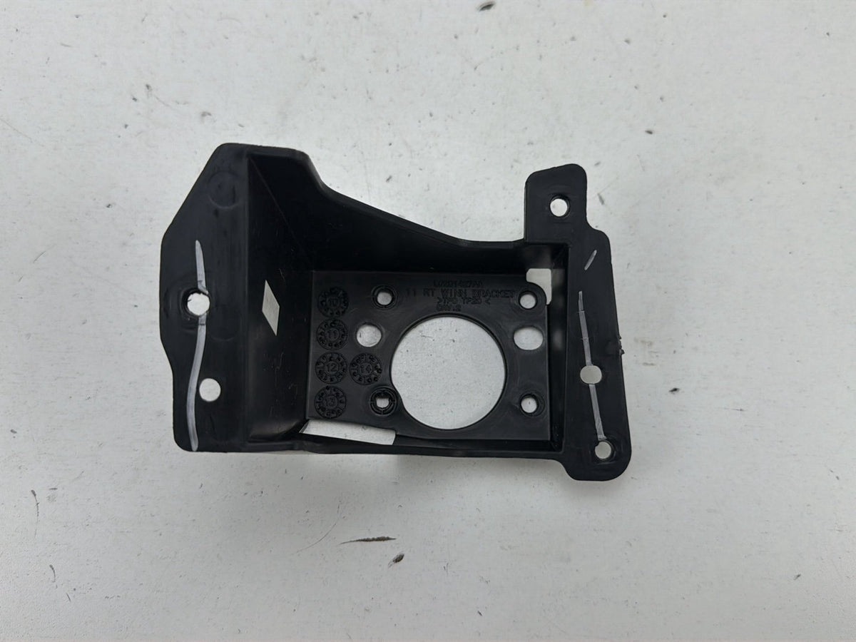 2013 Dodge Grand Caravan Right Ignition Switch Mount Bracket L0201427AA OEM