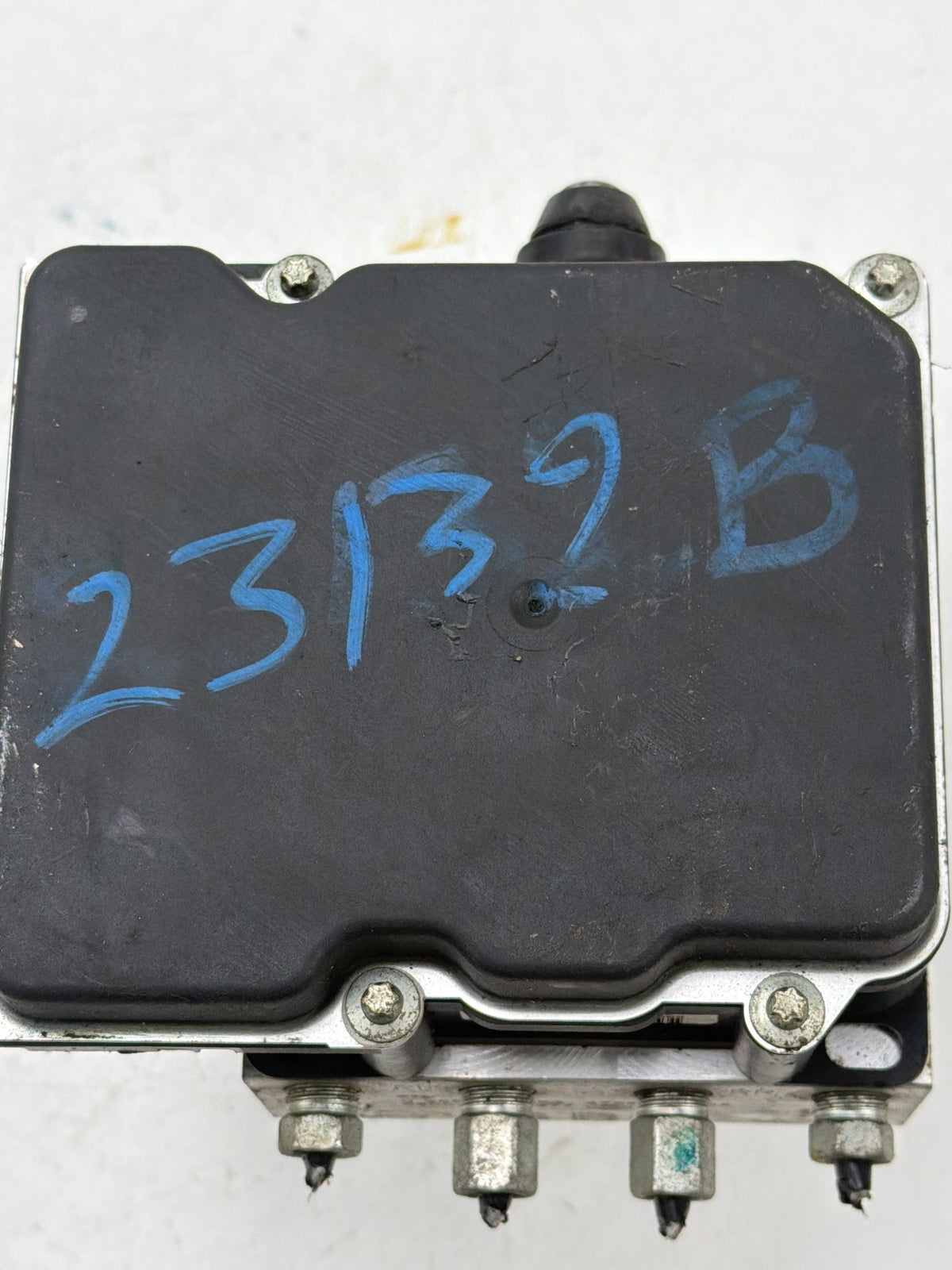 2009-2012 Infiniti FX35 ABS Anti-Lock Brake Pump Actuator Module 0265230353 OEM