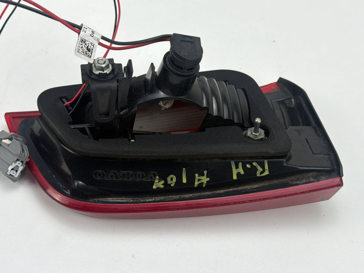2011-2018 Volvo S60 Rear Right Passenger Side Inner Trunk Lid Tail Light OEM