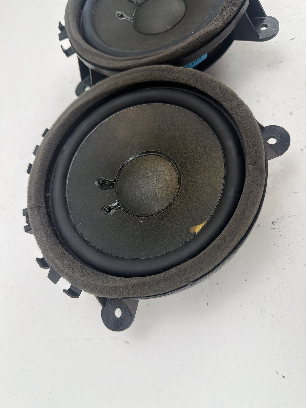 2011-2018 Volvo S60 Front Right/Left Door Lower Audio Speakers 30657445 OEM