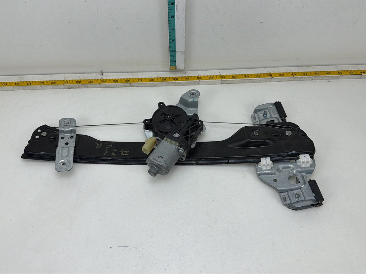 2012-2020 Chevrolet Sonic RS Front Right Side Power Window Regulator Motor OEM