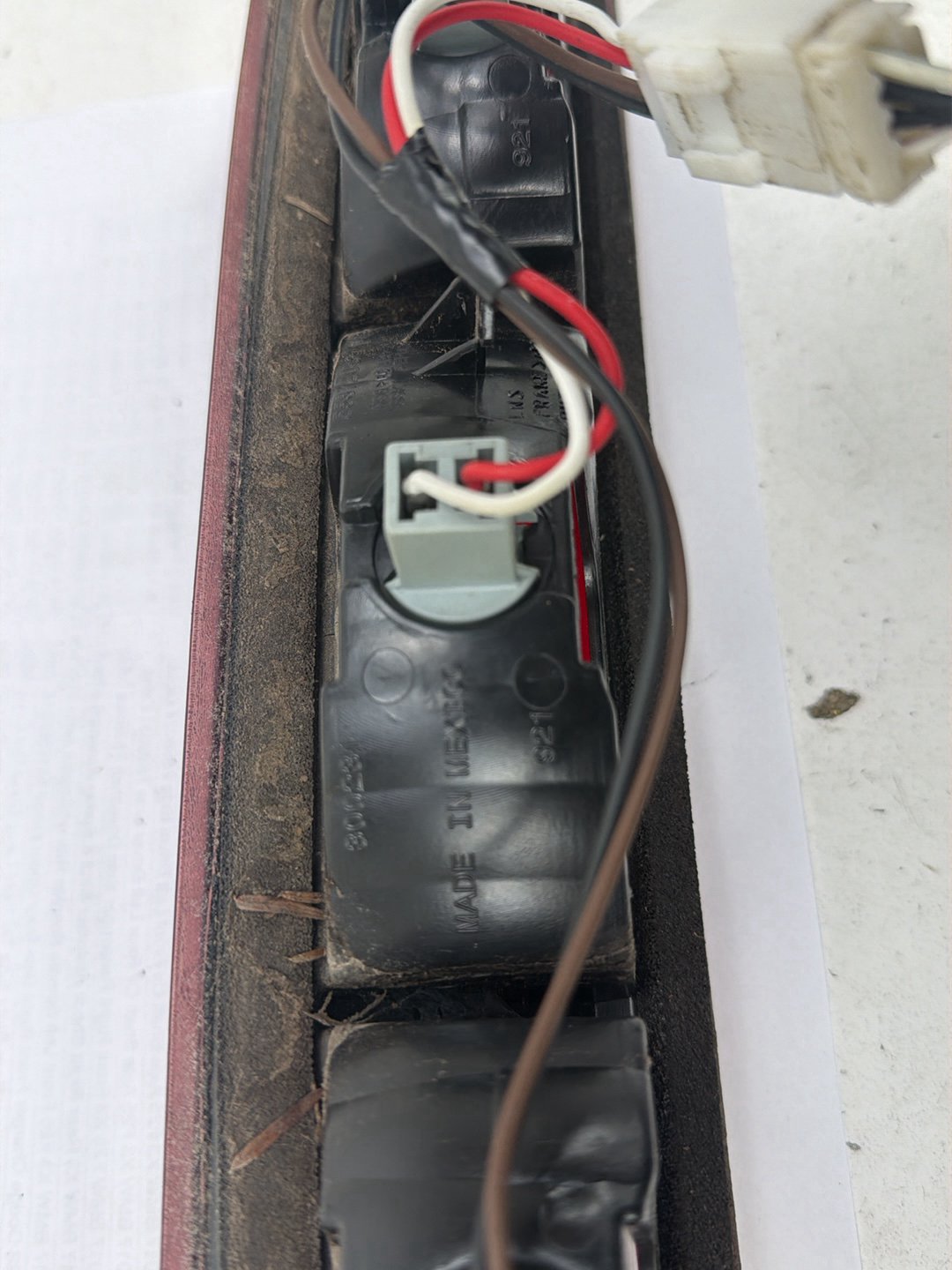 2013-2018 Ram 1500 Rear Centre High Mount Third Brake Tail Light Cargo Lamp OEM
