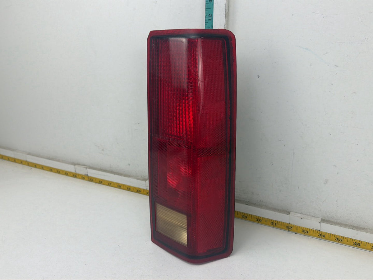 1985-2005 Chevrolet Astro Right Passenger Side Tail Light 16502448 OEM