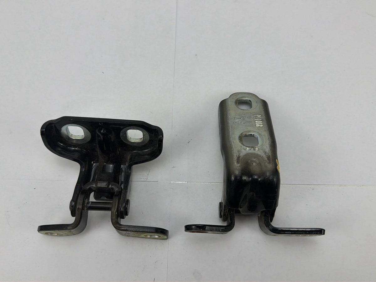 2010-2016 Cadillac SRX Rear Right Passenger Side Upper & Lower Door Hinge OEM