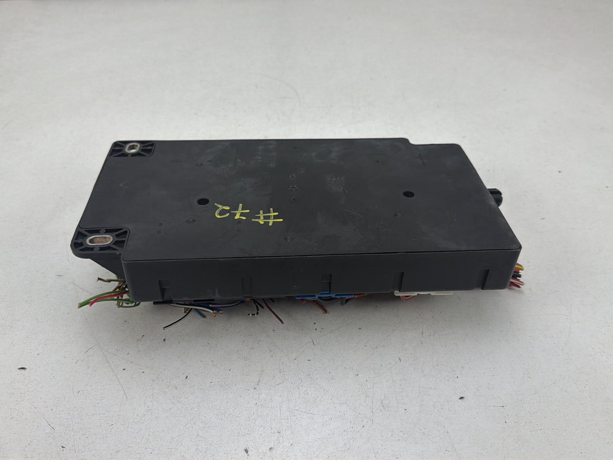 2007-2011 Mini Cooper S R56 Interior Cabin Fuse Box Relay Junction Block OEM