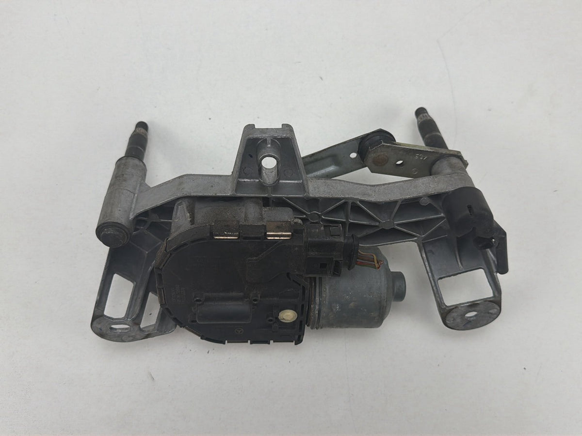 2007-2013 Mercedes-Benz S-Class S550 Front Right Wiper Motor A2218204442 OEM