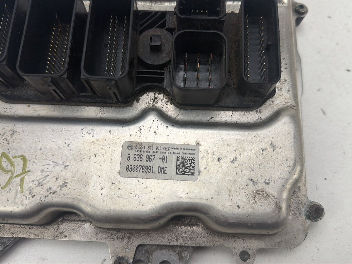 2014-2016 BMW 550i xDrive 4.4L Engine Control Module Unit ECU 8636967 OEM
