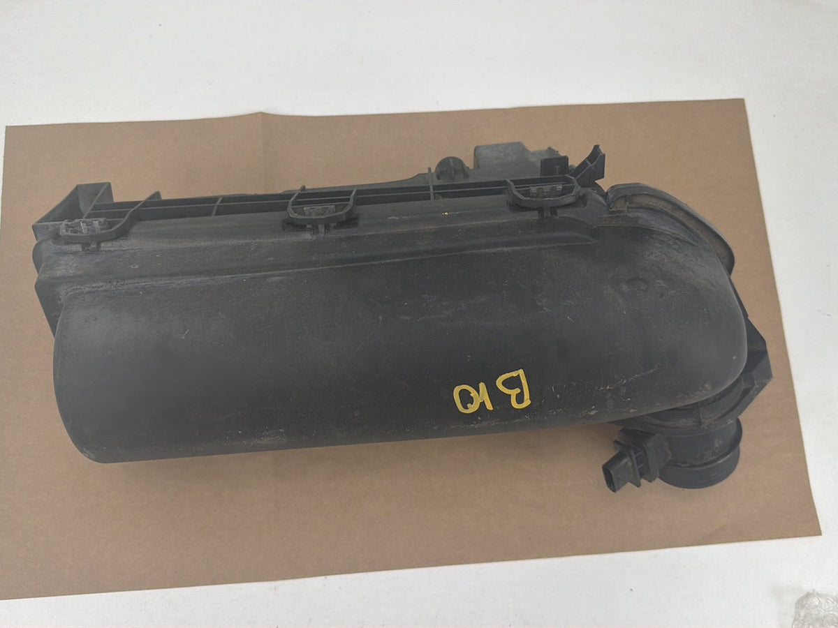 2007-2010 MINI Cooper R56 Turbo Engine Air Filter Intake Box Lid Housing OEM