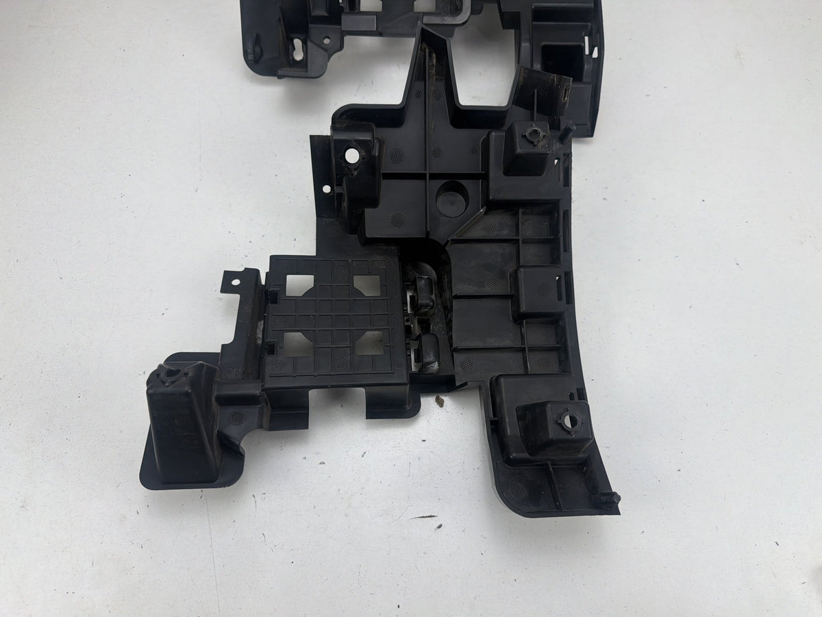 2014-2018 Volvo S60 Rear Bumper Side Mount Support Guide Bracket Pair OEM
