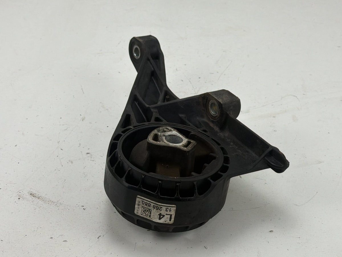 2011-2016 Chevrolet Cruze J300 1.4L Front Automatic Transmission Mount OEM