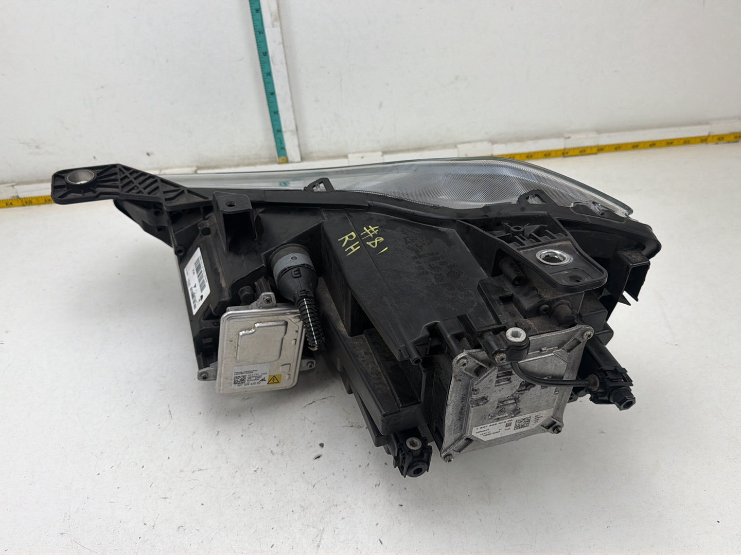 2014-2017 Maserati Ghibli Front Right Xenon Headlight Headlamp 00670038233 OEM