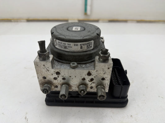 2018-2019 Toyota Yaris - Anti-Lock Brake Pump Module DG7L 43 7A0 OEM