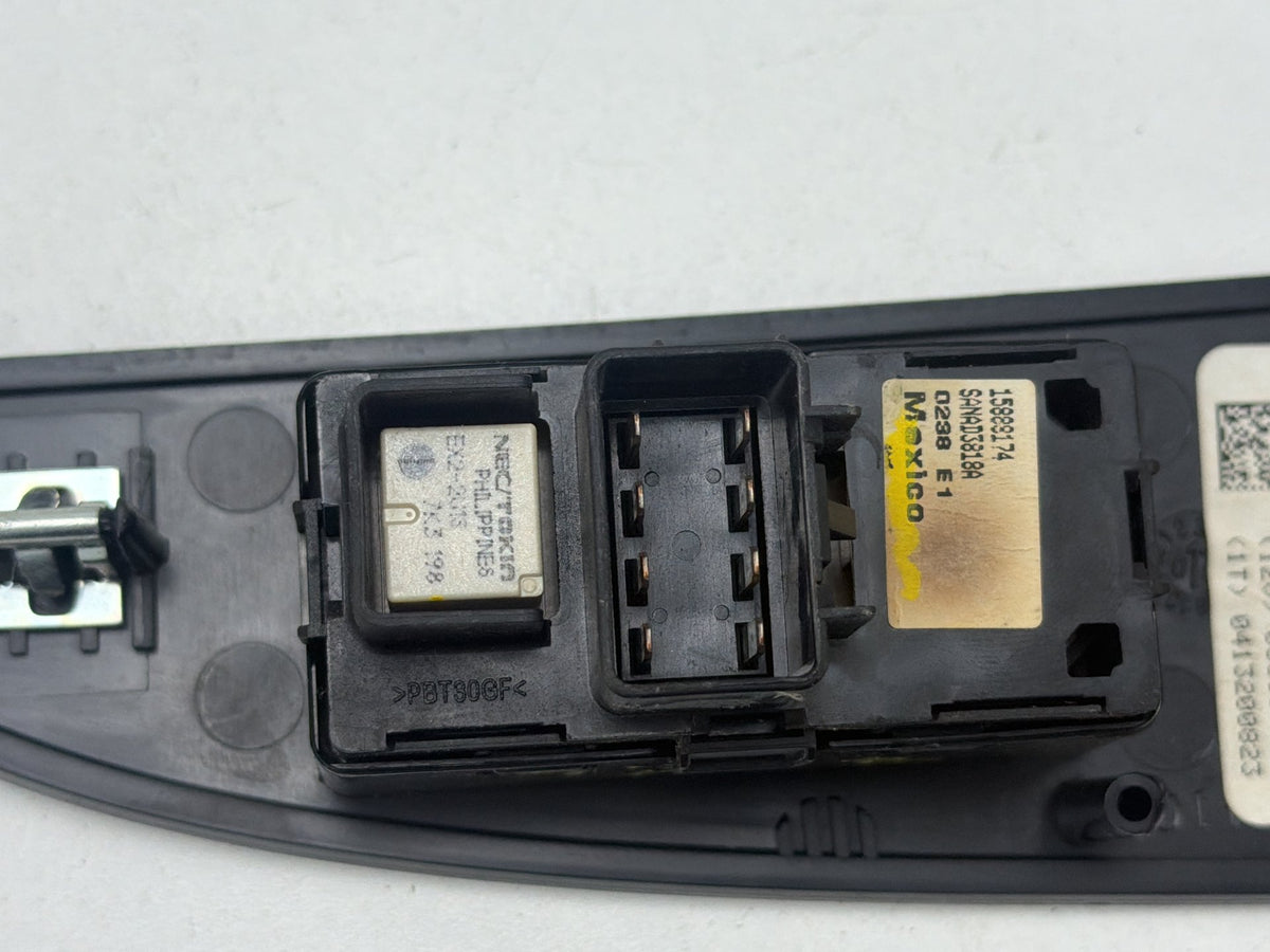 2007-2014 GMC DENALI GMT900 Rear Left Driver Side Power Window Switch OEM
